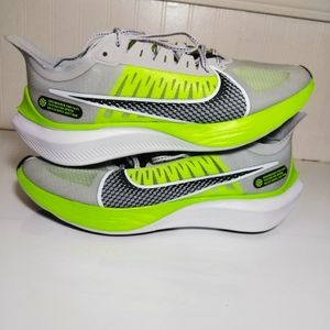 Nike Zoom Gravity Mens sz 10.5 NEW